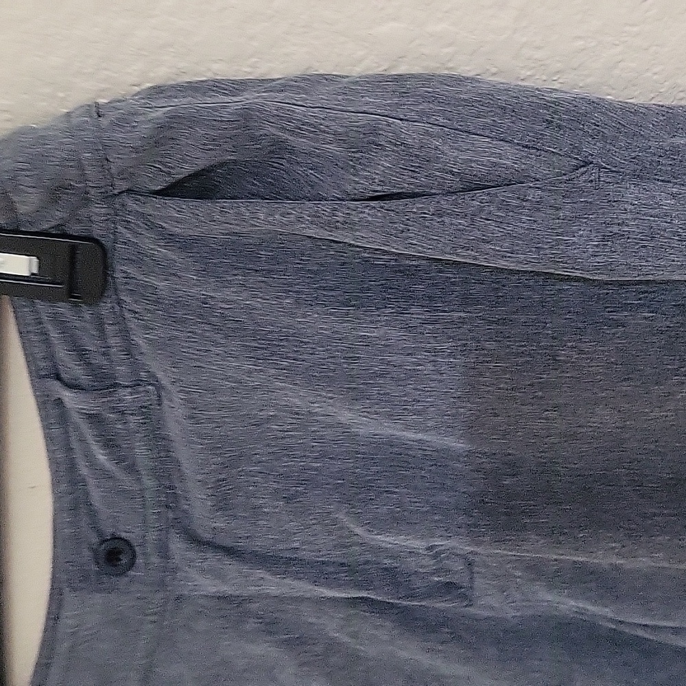 Mens Short - Picture 3 of 6
